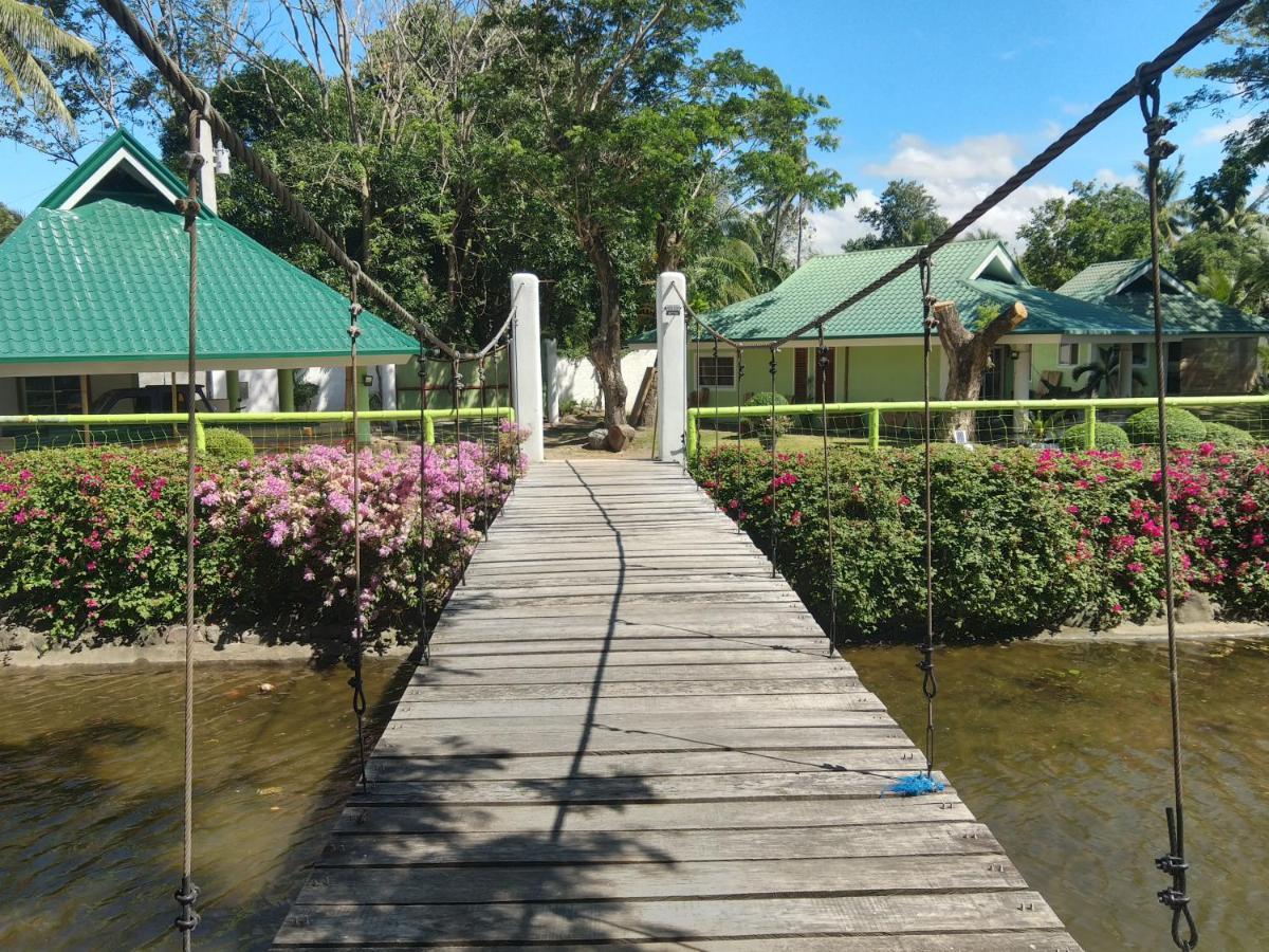 Greenland Residence House Zamboanguita  Kültér fotó